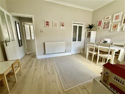 Picture 5